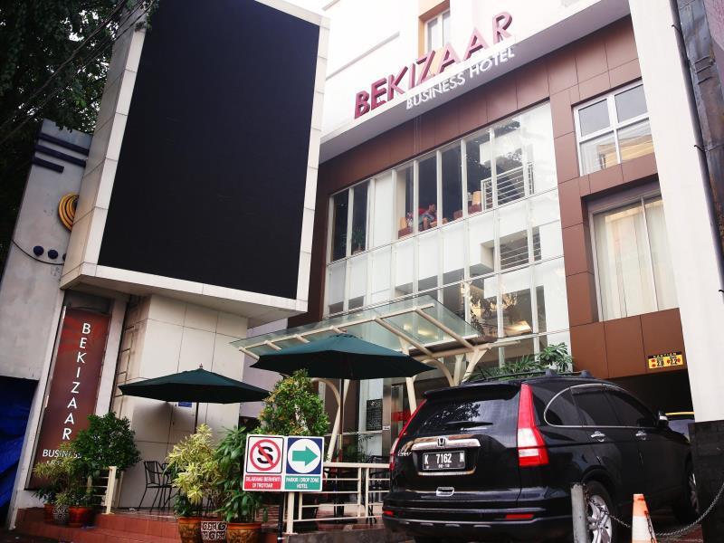 Bekizaar Hotel Surabaya Kültér fotó